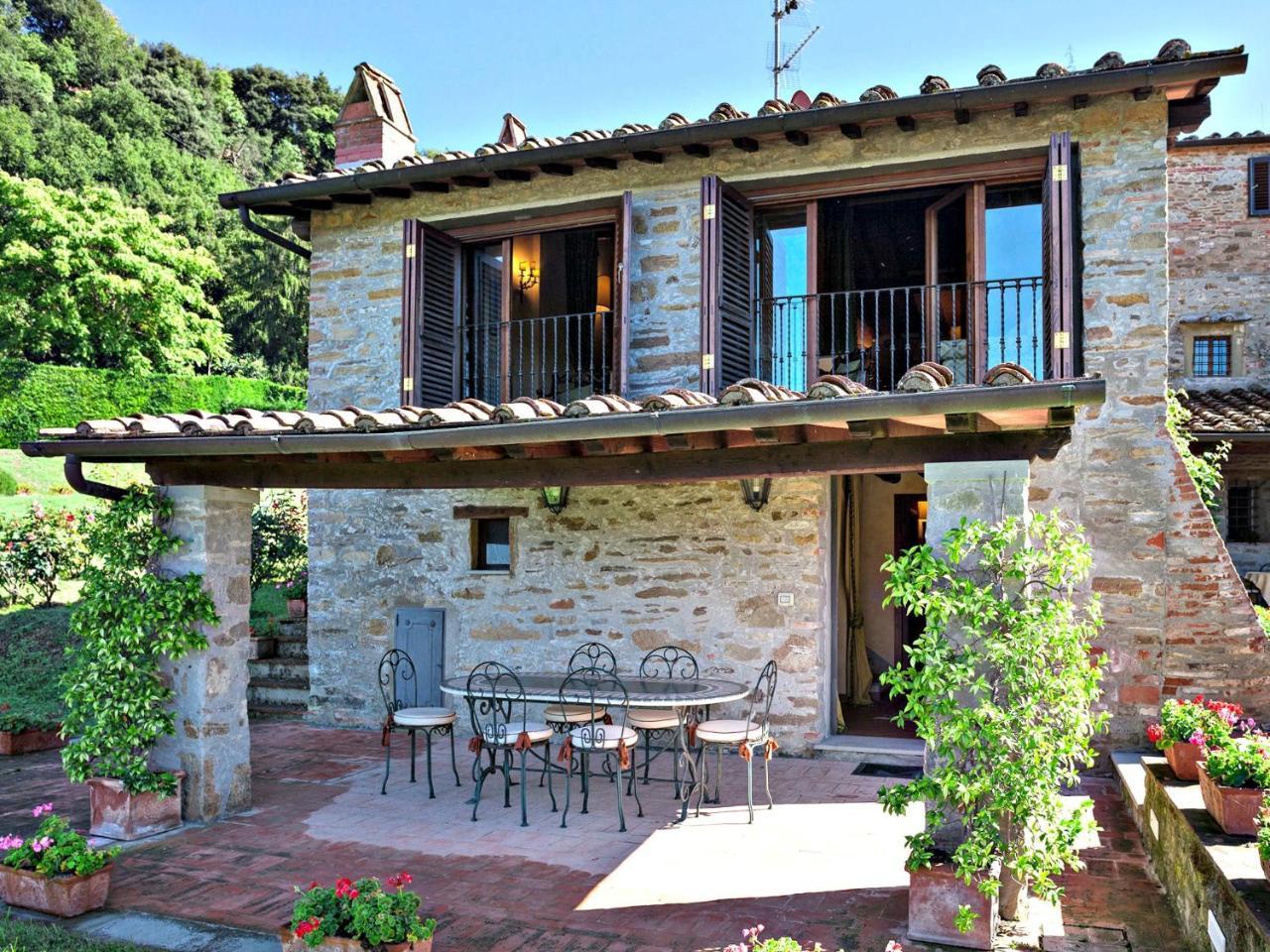 Ampinana Villa Eleonora מראה חיצוני תמונה